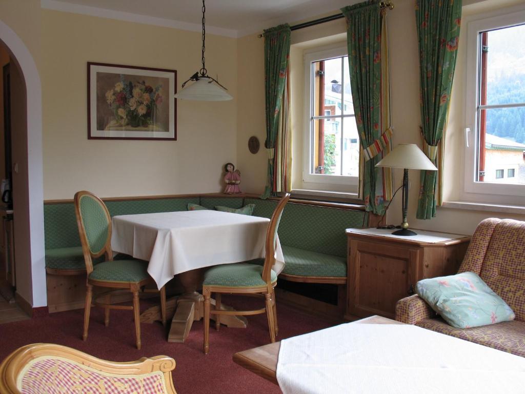 Triendlhof Hotel Zöblen Cameră foto